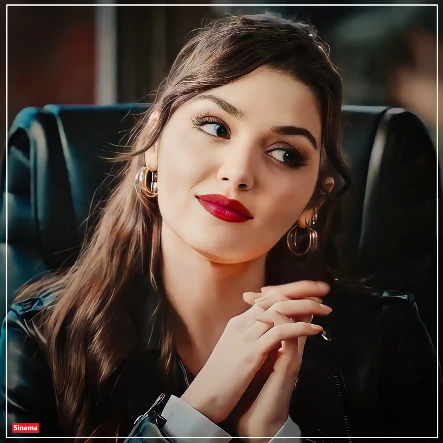 Hande Erçel in Interview